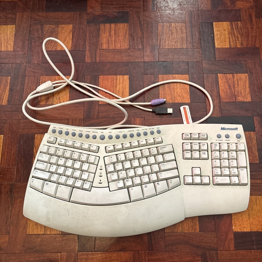 Microsoft Natural Keyboard Pro Ergonomic White PS/2 USB Multimedia QWERTY